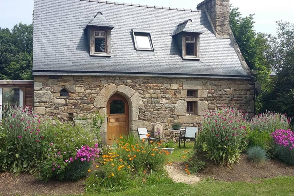 Gite 3 Personnes, Possibilite Table D'Hotes Le Soir Treduder Exterior photo